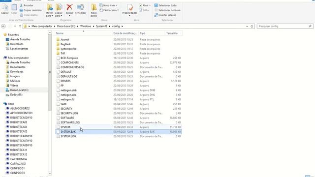 Windows 2012 R2 não inicia devido SYSTEM corrompido. смотреть онлайн
