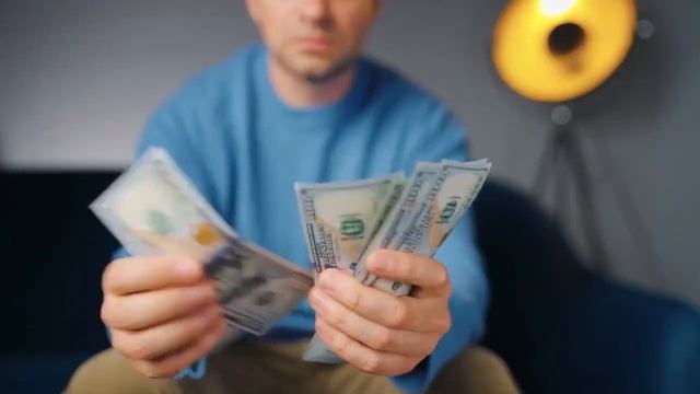 If you had invested 1000$ in Apple in 2023..... смотреть онлайн