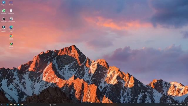 How to customize taskbar on windows 10 || in hindi || change location without download any software смотреть онлайн