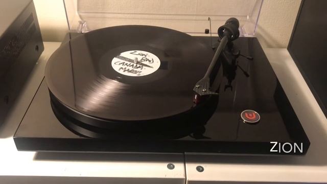 Shine Eye Gal (Bongo Remix) / Zion - 12” Acetate Dubplate смотреть онлайн