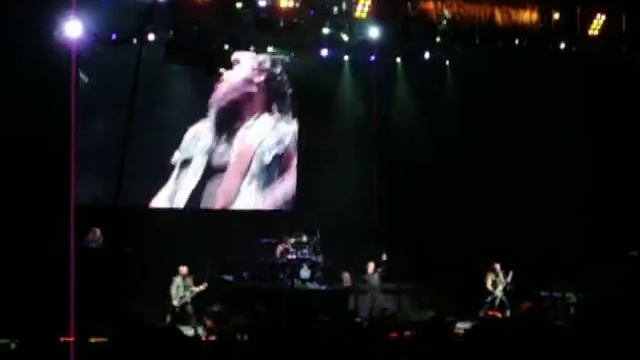 Ozzy Osbourne-Road To Nowhere OZZFEST 2007 смотреть онлайн