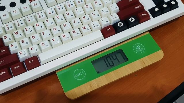 This should be your next keyboard | 8BitDo Retro Mechanical Keyboard | Shutterbug Foodie смотреть онлайн