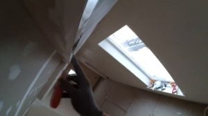 Армирование внешних углов потолка из гипсокартона