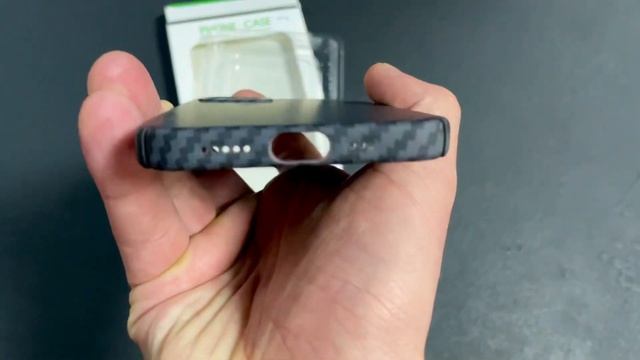 Чехлы Apple Carbon смотреть онлайн