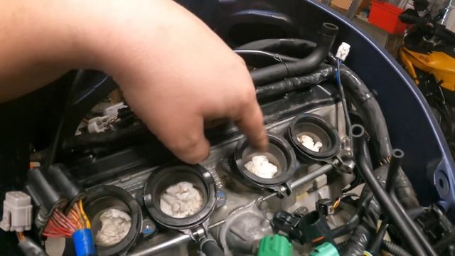 GSXR 1000 K9 - CHANGEMENT BLOC MOTEUR