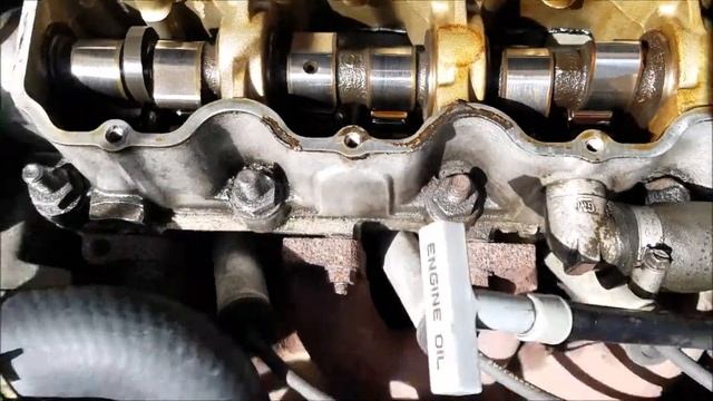 Replacing a Valve Cover Gasket: 1992 Pontiac Sunbird смотреть онлайн