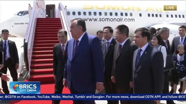 Tajik President Emomali Rahmon arrives in Xiamen for dialogue with BRICS nations смотреть онлайн