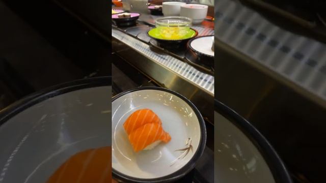 Ochutnávka Sushi, jak jíst Sushi, Sushi challenge, dáme Sushi смотреть онлайн
