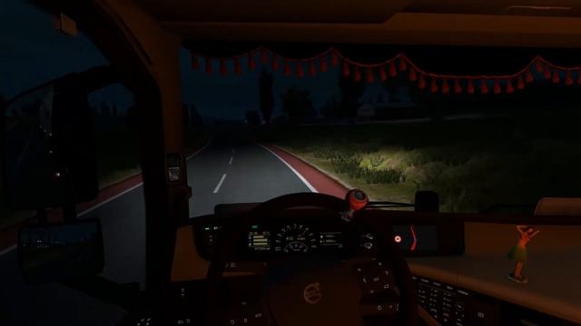 Euro Truck Simulator 2 смотреть онлайн