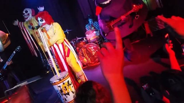 War pigs Mac sabbath sanjose california смотреть онлайн