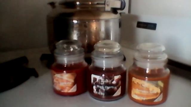 Warm apple pie black cherry and pumpkin spice candles Walmart best. смотреть онлайн
