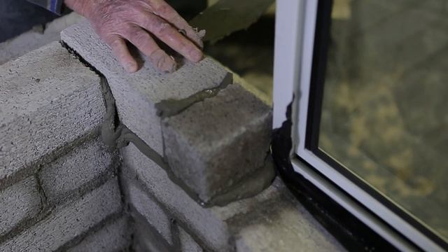 How to Install an Aluminium Sliding Window into Double Brick Construction смотреть онлайн