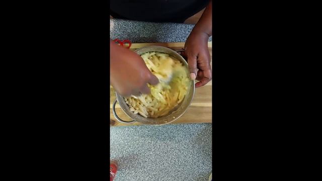 Mac n Cheese.. nicht Nudeln und Käse!!!!! :) смотреть онлайн