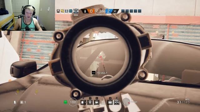 Best Window Peak Ever!!! (Rainbow 6 Siege Funny Moments) смотреть онлайн