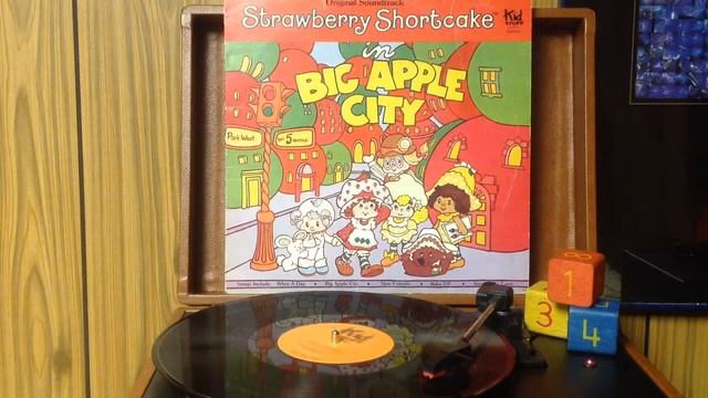 Strawberry Shortcake...Big Apple City смотреть онлайн