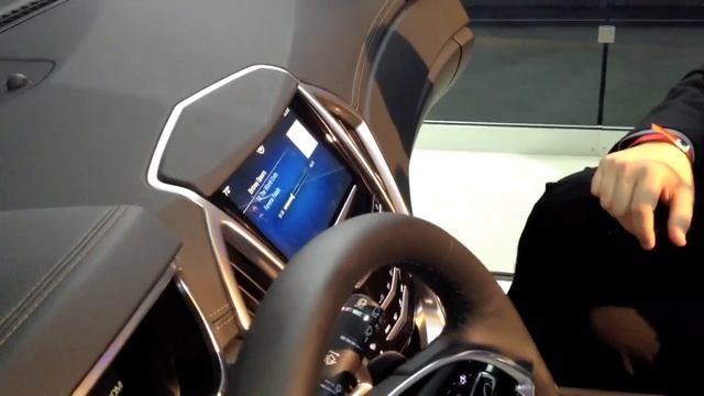 Cadillac CUE Overview смотреть онлайн