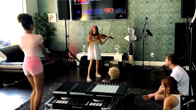 Karolina Protsenko — "Despacito" смотреть онлайн