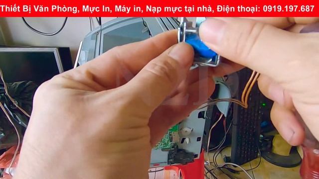 Máy in Canon LBP 2900 báo đèn đỏ và không kéo giấy - Cách sửa смотреть онлайн