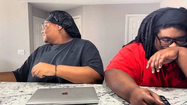 Rhea Almost Burns Down Apartment! Health Talk & Ice Cream Rescue | Weekly Vlog | Rhea & Quez смотреть онлайн