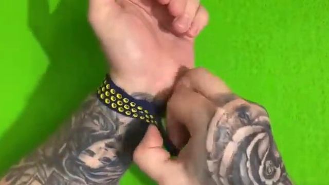 Силиконовый ремешок в стиле Sports Nike, синий с желтым смотреть онлайн