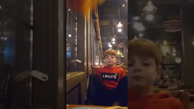 Eating at Apple Bees! (This is grandmother's account but my sister does the captions) смотреть онлайн