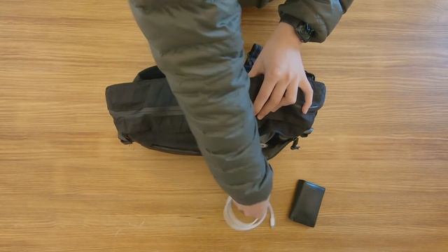 CHROME KADET (BLCKCHRM) / Durable iPad Sling - Backpacking:vol.71 смотреть онлайн