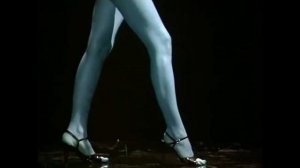 Sniff 'n' The Tears - Driver's Seat (Official Video / Original Remixed Long Version)