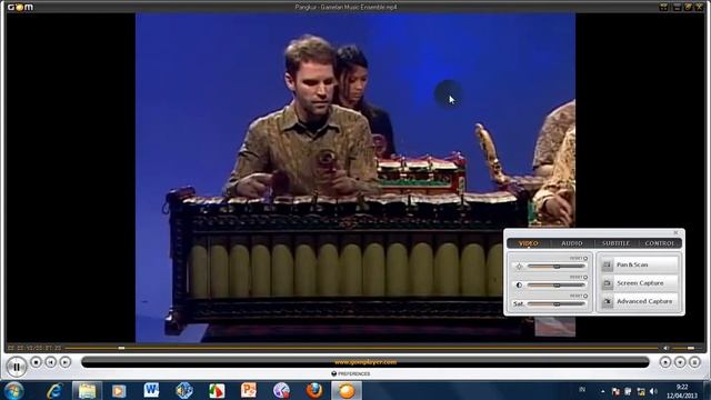 1 MEMBUAT FOTO DI GOM PLAYER смотреть онлайн