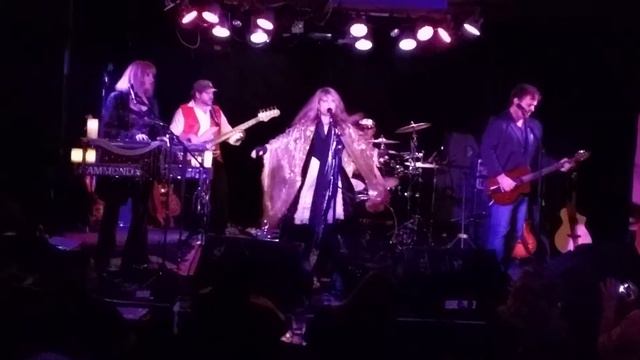 Fleetwood Mask Harlows смотреть онлайн
