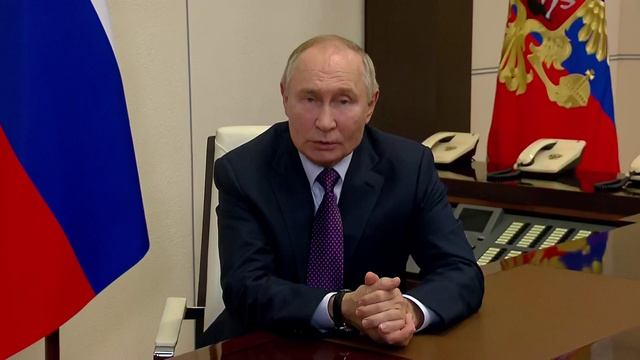 Путин поприветствовал участников церемонии открытия Дней культуры Киргизии. смотреть онлайн