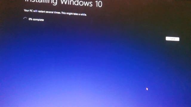I Can Downgrade It to Windows 10 Build 1511 v3 to Stop The CPU Fan Noise of my Laptop! смотреть онлайн