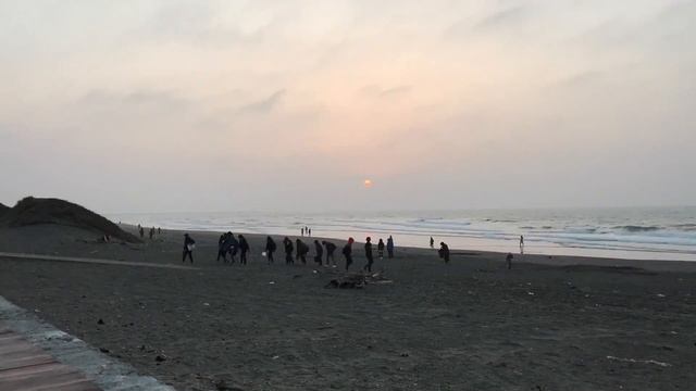 【Beautiful SUNSET 】（Made from iPhone 7 with iMovie) смотреть онлайн