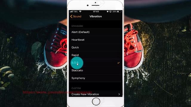 How to change Alarm Vibration in iPhone 6 смотреть онлайн