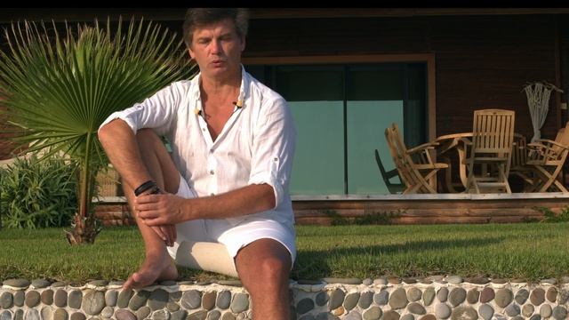 Почему все всё знают | Вавилонская башня сознания смотреть онлайн