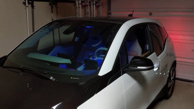 BMW I3 remote control window and side mirror operation. смотреть онлайн