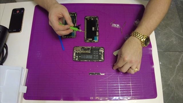 Iphone XS меняем дисплей ето смогут все смотреть онлайн