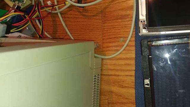 Hackintosh SE part 3 (in the case) смотреть онлайн