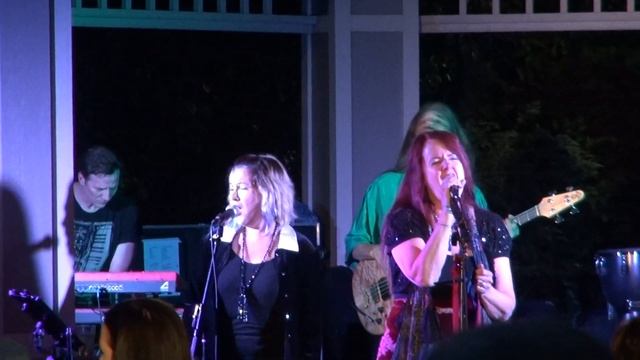 Fleetwood Nicks @ CD and Me Gypsy смотреть онлайн