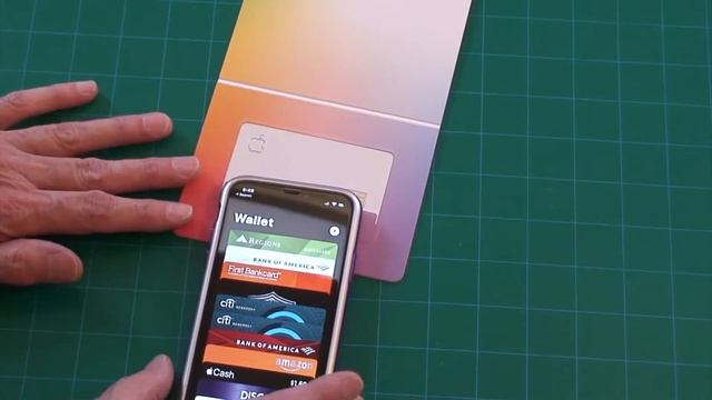 Apple Card abducted by Aliens!! Kind of... смотреть онлайн