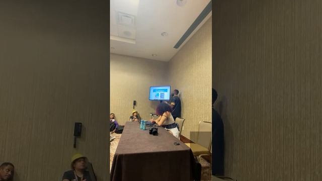 PANEL STREAM: FILMING AND EDITING FOR BEGINNERS смотреть онлайн