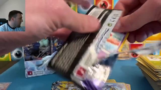 It's been 1000 DAYS since CHILLING REIGN released, and I need 4 cards... (booster box opening) смотреть онлайн