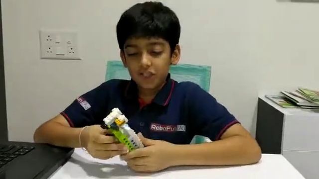 Lego Spy Robot - Shaurya Patel - RFL Ahmedabad (8980172306) смотреть онлайн