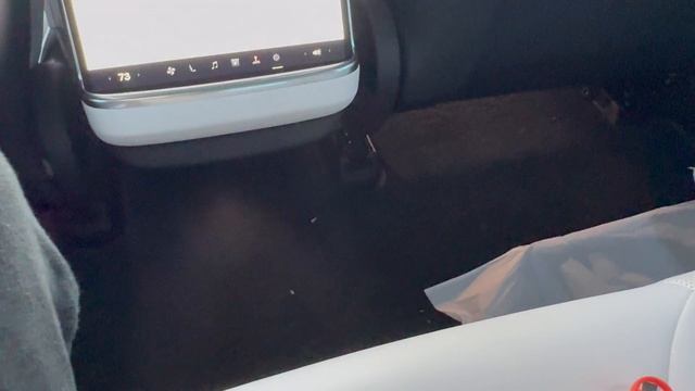 Tesla Holiday Update 2023 Rear Screen Bluetooth !!! смотреть онлайн