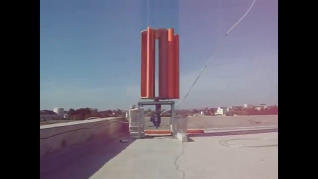 Вертикальная турбина ветрогенератораVertical turbine wind turbine