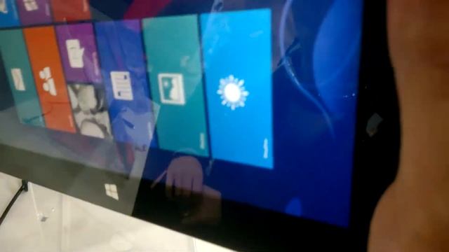 Lenovo Miix hands on смотреть онлайн