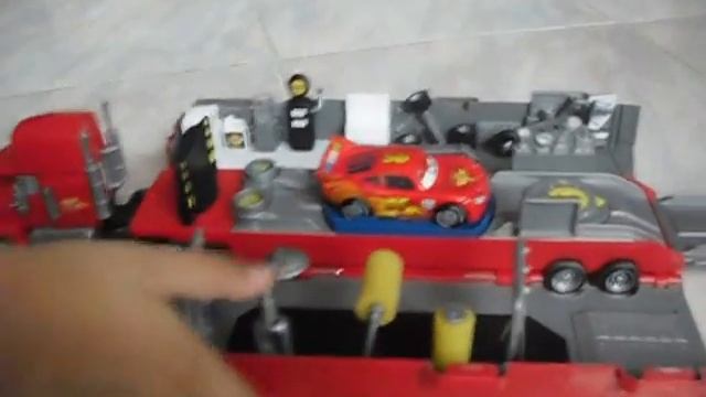 Sean&Cars 2 toy Double Decker Bus смотреть онлайн