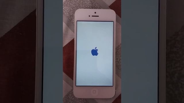 Bad display iphone 5 !!! смотреть онлайн