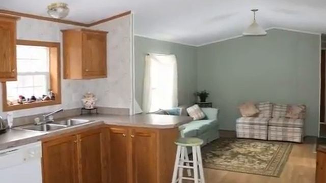$89,900 2BR 2BA in MEREDITH 3253. Call Chris Kelly: (603) 677-2182 смотреть онлайн