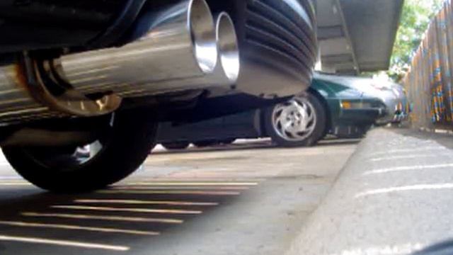 Saab 9-3SS with Magnaflow 14816 смотреть онлайн