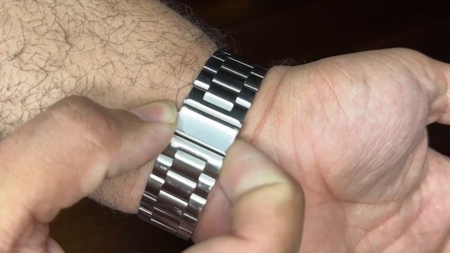 Iiteeology Apple Watch Band Stainless Steel Band With IWatch Screen Protector Case Review